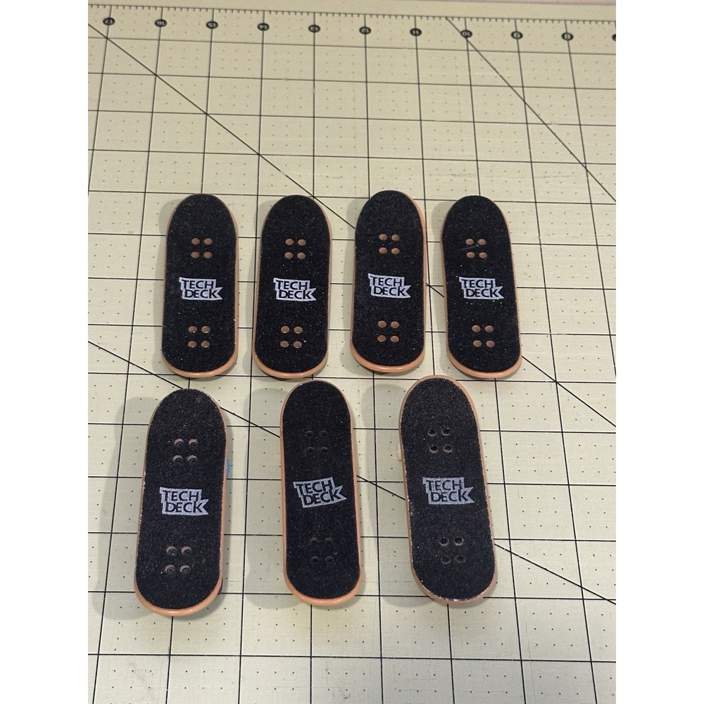 tech‎ deck Board Lot